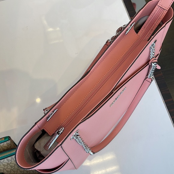 MICHAEL KORS
Jet Set Large X Chain Saffiano Leather Shoulder Tote
PRIMROSE 
NWT - Picture 15 of 16